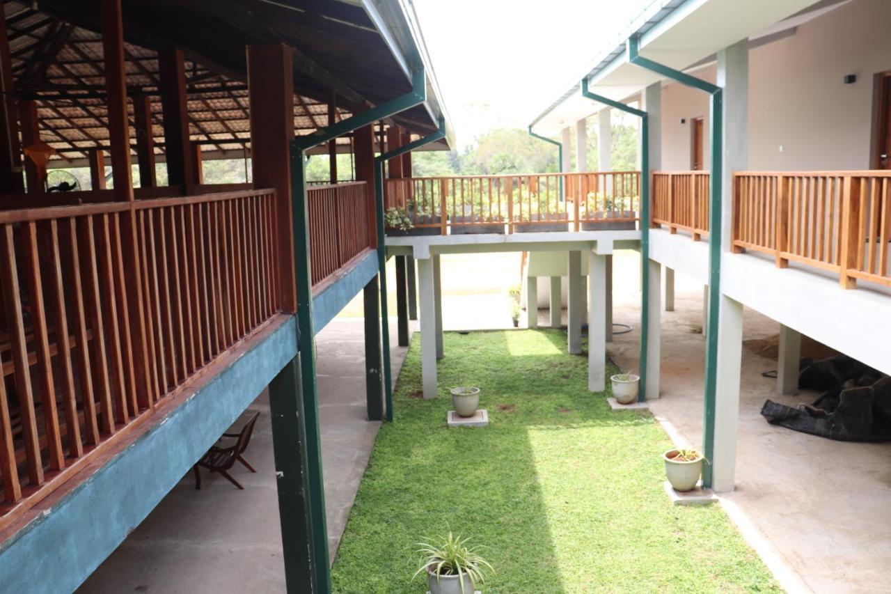 Hotel Kayjay Wild Wilpattu Exterior foto